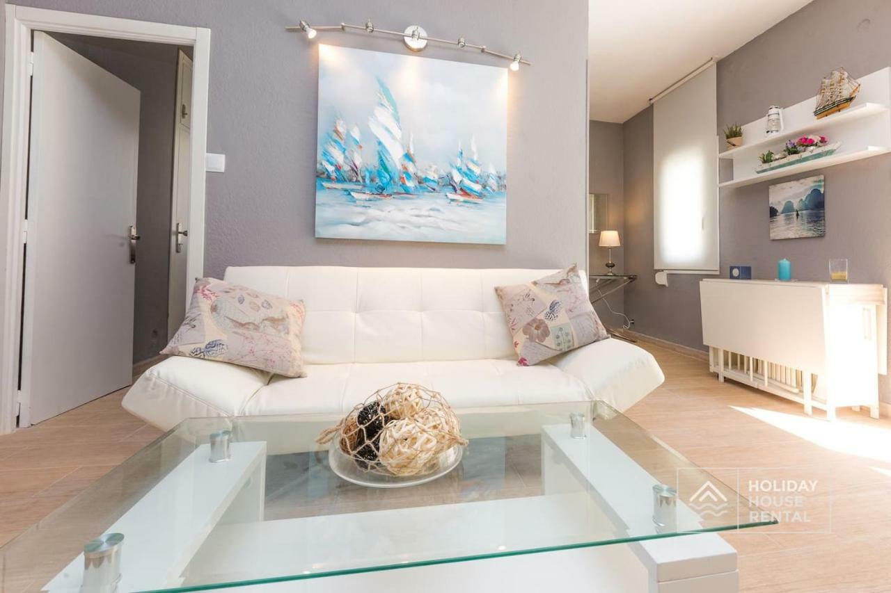 S12 - Beach Front Apartment --Free Wifi- Salou Exterior photo